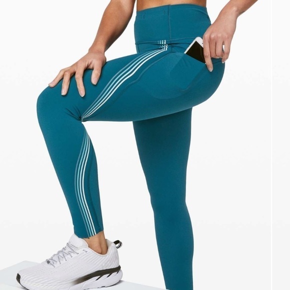 Lululemon Speed Light Tight 25" - Picture 14 of 14